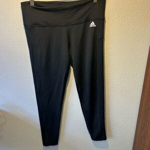 Adidas climate leggings Solid black size large